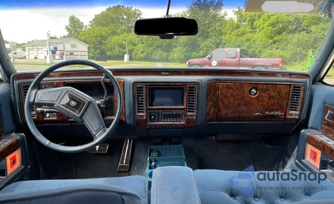 1991 Cadillac Brougham from USA, damaged, VIN 1G6DW54E4MR712485